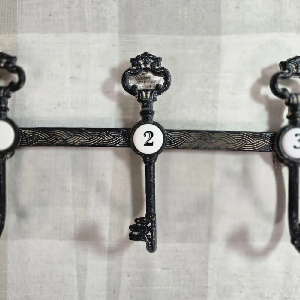 3 Hanging Bent Key Cast Iron Hook Coat Rack Antique Style Rustic Wall Decor